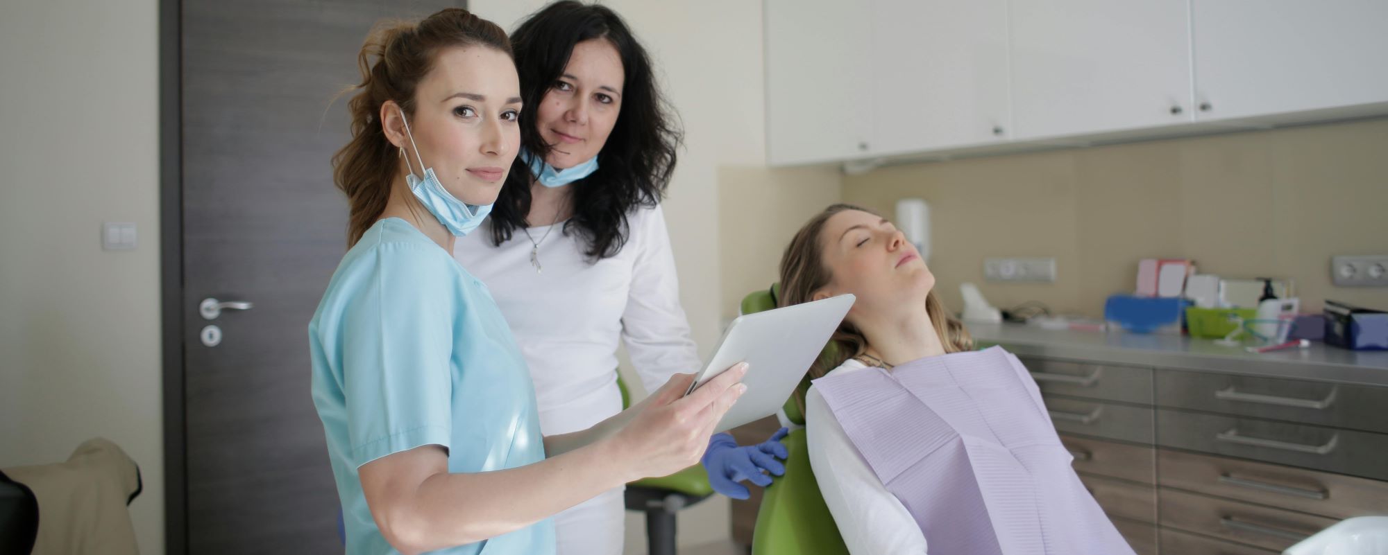 Dentist Assistants